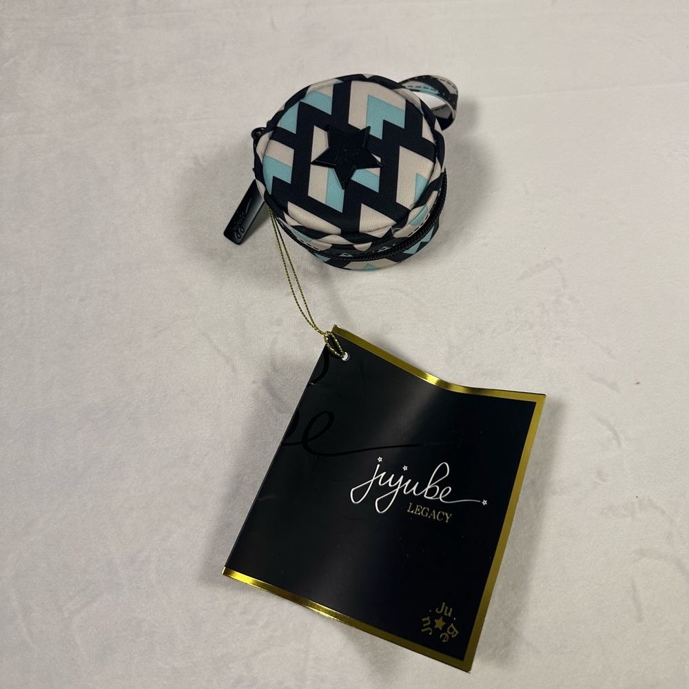 Ju-Ju-Be Paci Pod